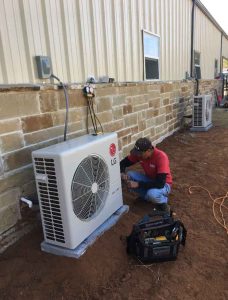 repairman and air conditioner in Aledo, TX